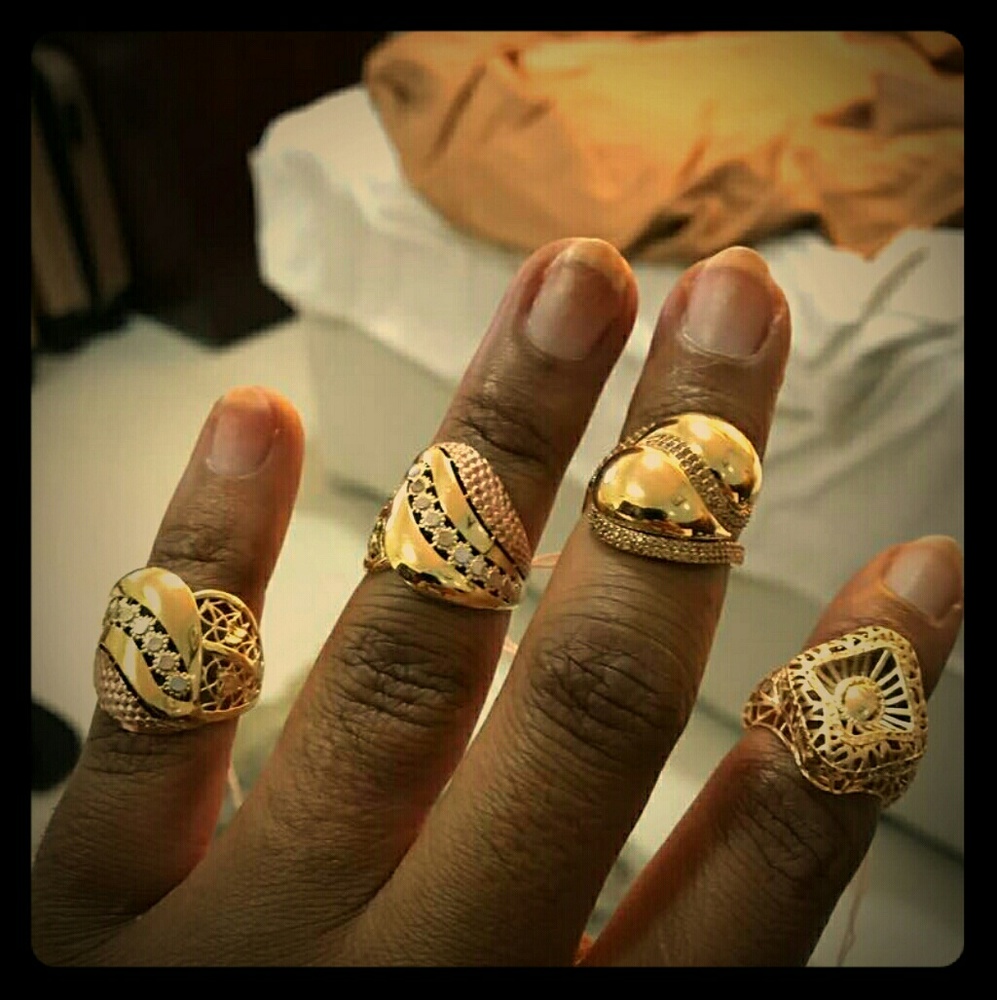 Gold jewellery